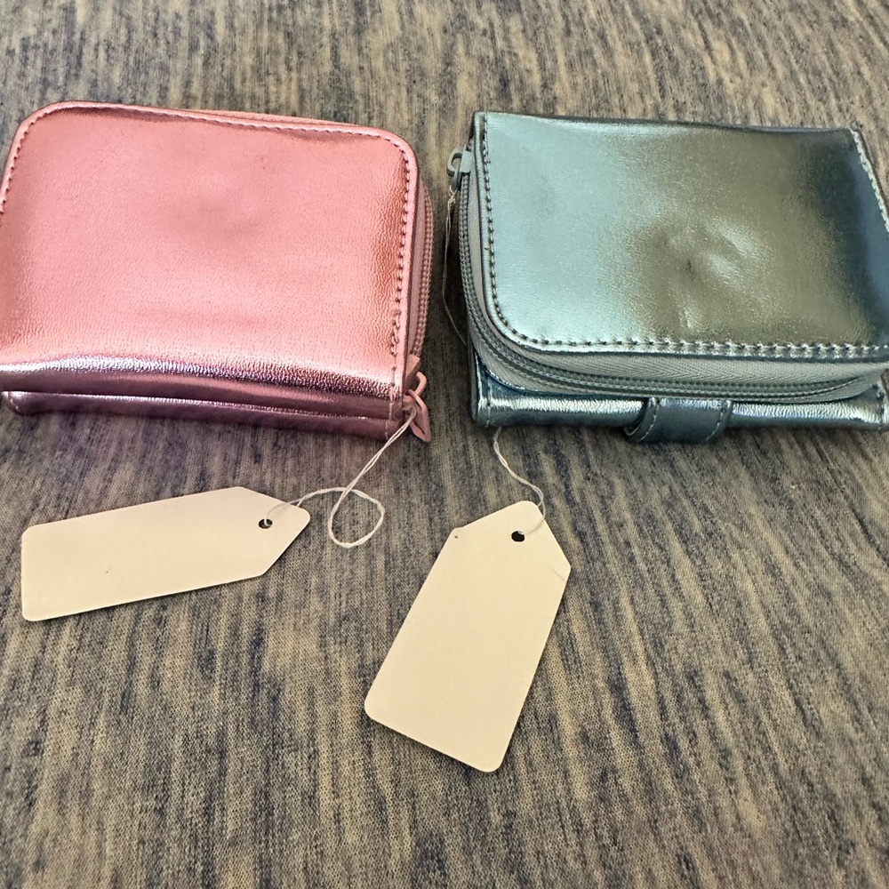 Pink and Blue Wallets - Picture 2 of 5